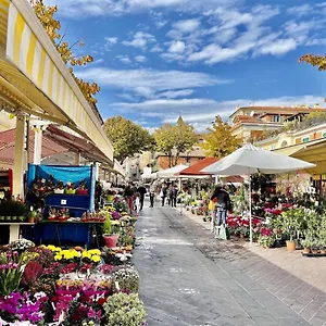 https://2-pieces-nice-cours-saleya-tout-confort.fr-provencehotel.com