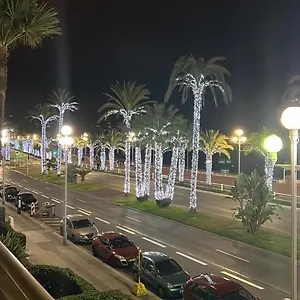 https://nice-azour.fr-provencehotel.com