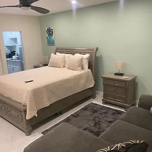 https://city-view-luxury-home.hotelsnegriljamaica.com