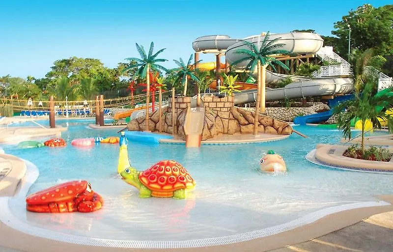 Beaches Ocho Rios 4*,